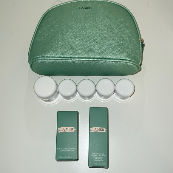 La Mer Samples (with cosmetic bag)